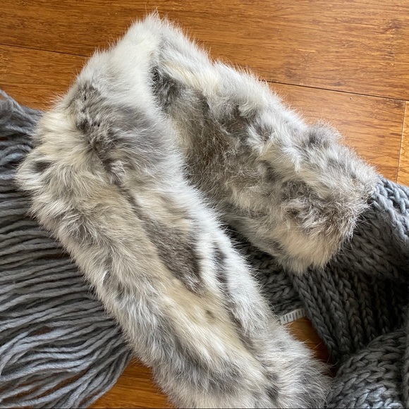 Mitchie’s Matchings Real Rabbit Fur Wool Scarf - Picture 6 of 6
